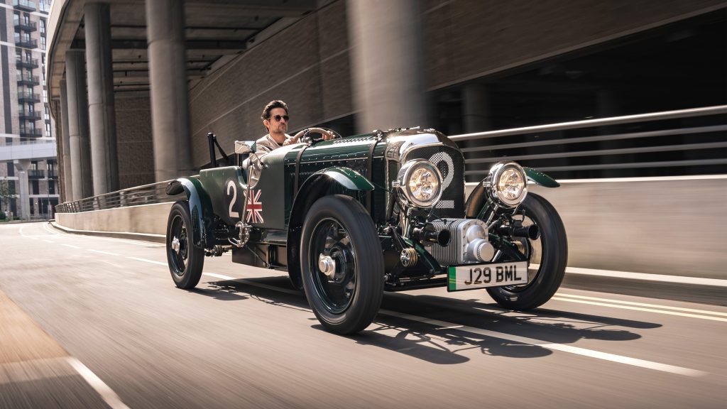 بنتلي بلاور 2023