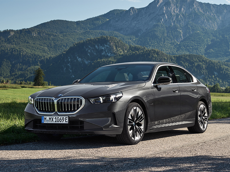 بي ام دبليو الفئة الخامسة الهجينة