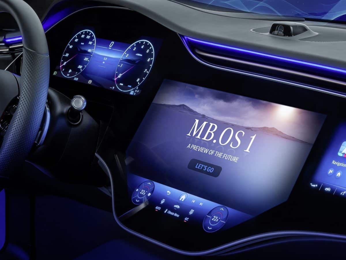 مرسيدس تقدم نظام تشغيل بالذكاء الاصطناعي