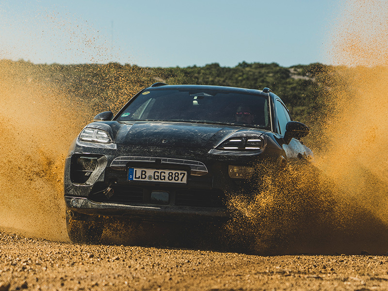 بورشه مكان الكهريائية