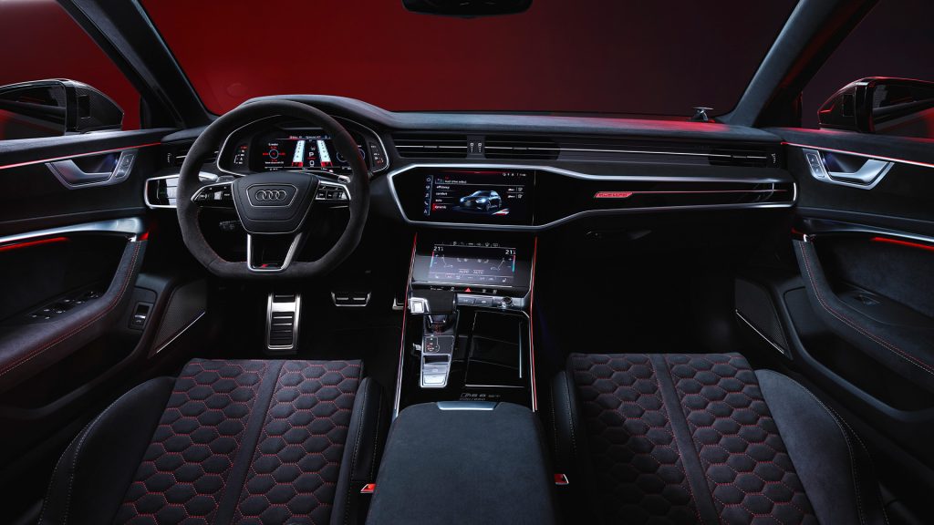 مقصورة أودي ار اس 6 أفانت جي تي الجديدة