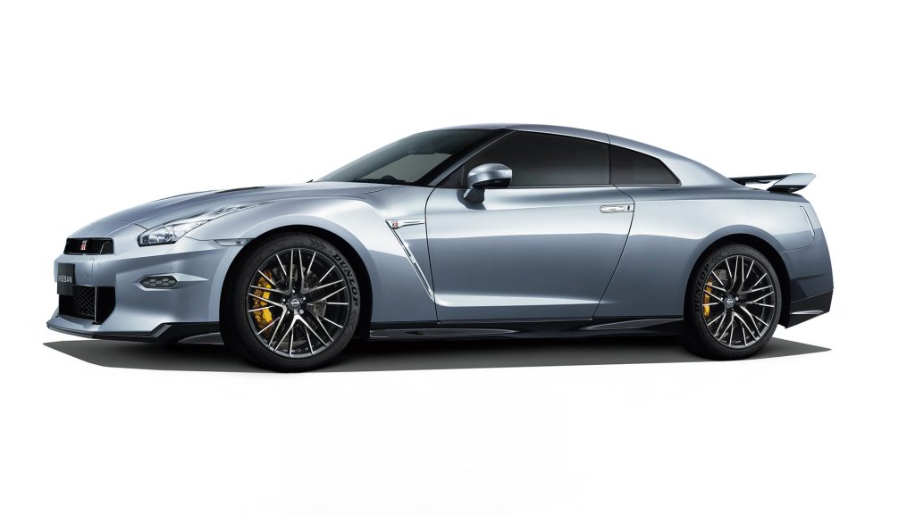 ىخر اصدار من نيسان جي تي ار 2025