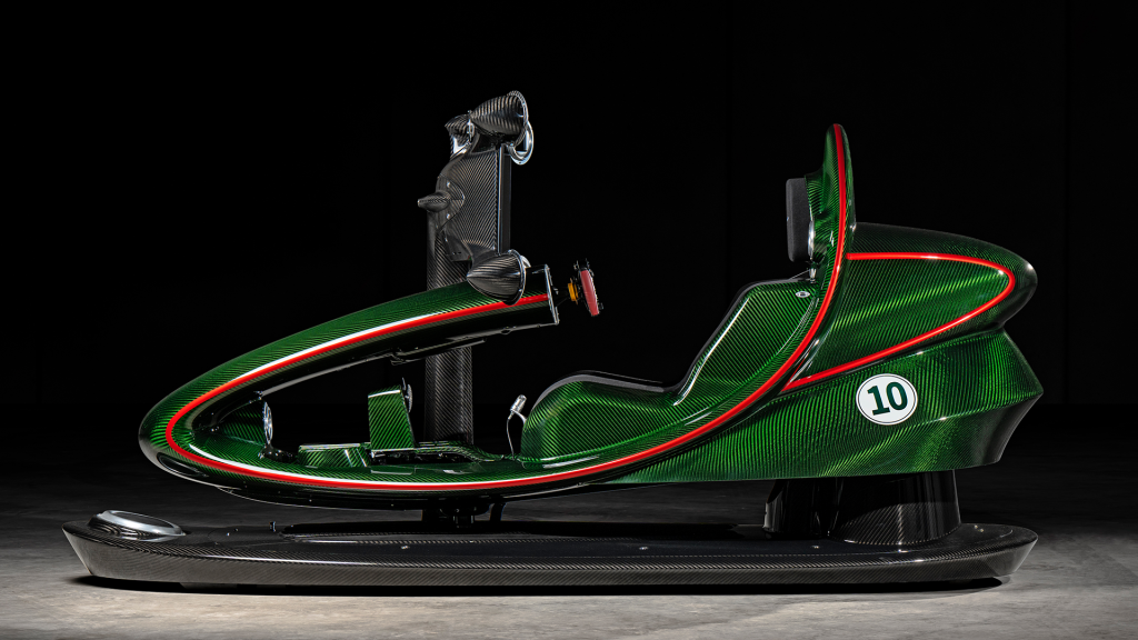 جهاز محاكاة قيادة باجاني هوايرا ار 