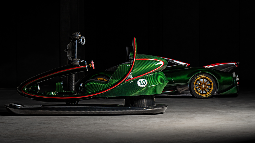 HUAYRA R SIMULATOR: VIRTUAL  driving EXPERIENCE