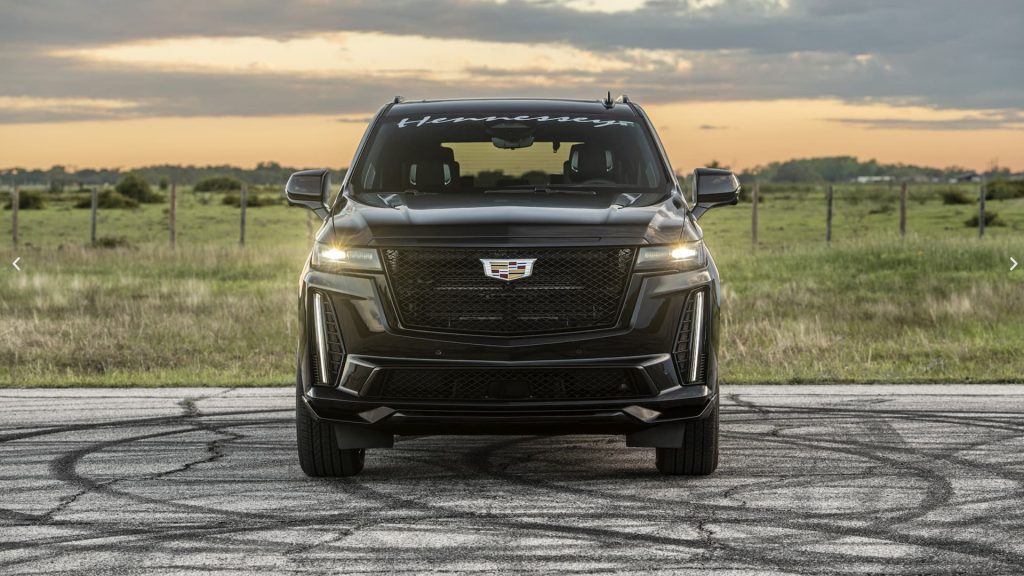 كاديلاك يسبق رام تي ار اكس