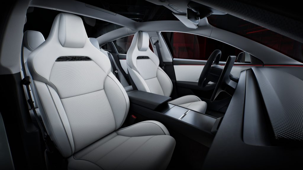 داخلية ومقصورة تسلا موديل 3 بيرفورمانس