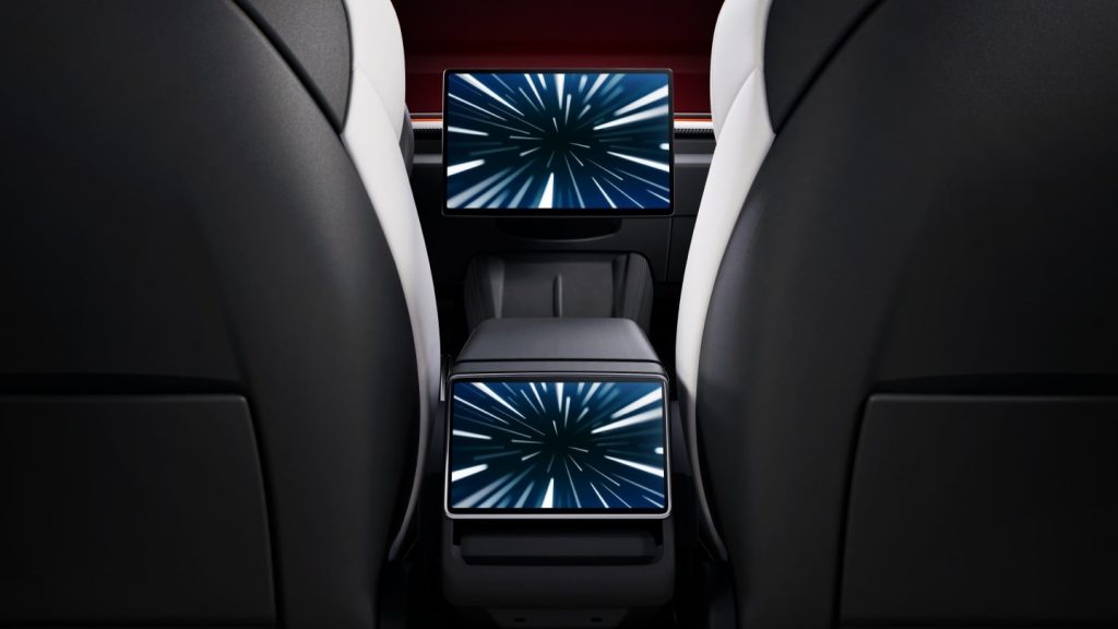 INTERIOR OF TESLA MODEL 3 PERFORMANCE