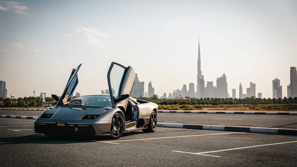 Pupil of Fate Motors تعيد إحياء أيقونة لامبورجيني "ديابلو": Eccentrica تصل الشرق الأوسط
بيبل اوف فايت موتورز تعيد إحياء أيقونة لامبورجيني ديابلة
اكستنتريكا تصل الشرق الأوسط
سيارات إيطالية
سوبر كارز
سيارات خارقة
سيارات رياضية
سيارات كلاسيكية
Pupil of Fate Motors revives the Lamborghini icon “Diablo”: Eccentrica arrives in the Middle East

Italian cars
Super cars

Sports cars
Classic cars
