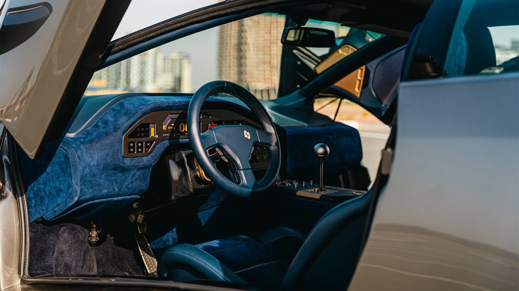 Pupil of Fate Motors تعيد إحياء أيقونة لامبورجيني "ديابلو": Eccentrica تصل الشرق الأوسط
بيبل اوف فايت موتورز تعيد إحياء أيقونة لامبورجيني ديابلة
اكستنتريكا تصل الشرق الأوسط
سيارات إيطالية
سوبر كارز
سيارات خارقة
سيارات رياضية
سيارات كلاسيكية
Pupil of Fate Motors revives the Lamborghini icon “Diablo”: Eccentrica arrives in the Middle East

Italian cars
Super cars

Sports cars
Classic cars
