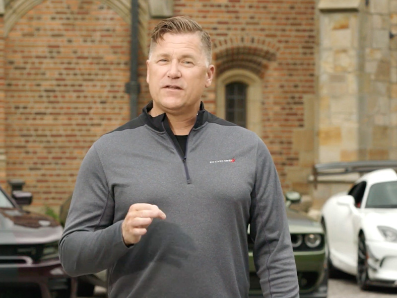 "تيم كونيسكيس" الرئيس التنفيذي لدودج والأب الروحي لهيلكات يتقاعد بسبب السيارات الكهربائية دودج رام كرايسلر سيارات أمريكية سيارات العضلات الأمريكية سيارات رياضية سيارات هيمي سيارات 8 سلندر هيمي سيارات عضلية Tim Kuniskis, Dodge CEO and Hellcat godfather, is retiring due to electric cars Dodge Archer Chrysler American cars American muscle cars Sports cars Hemi cars 8 cylinder Hemi cars Muscle cars