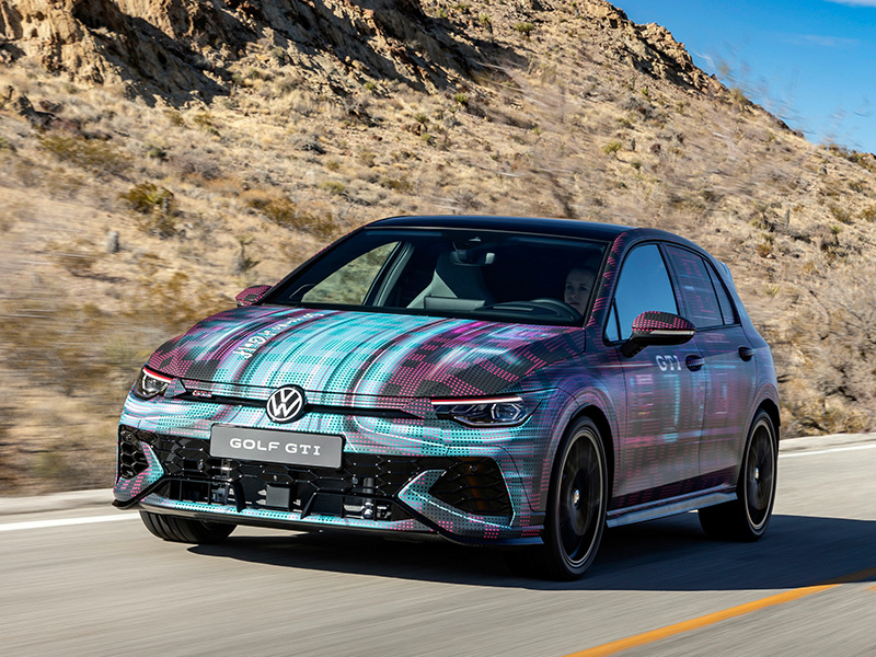 نظرتنا الأولى على أقوى سيارة دفع أمامي من جولف: GTI Clubsport للعام 2025 الجديدة سيارات ألمانية فولكس واجن جولف جي تي أي كلوب سبورت 2025 سيارات هاتشباك رياضية سيارات رياضية سيارات سريعة أسرع سيارات جولف سيارات دفع أمامي سريعة Our first look at the most powerful front-wheel drive Golf: the new 2025 GTI Clubsport German cars Volkswagen Golf GTI Clubsport 2025 Sports hatchback cars Sports cars Fast cars The fastest golf cars Fast front wheel drive cars