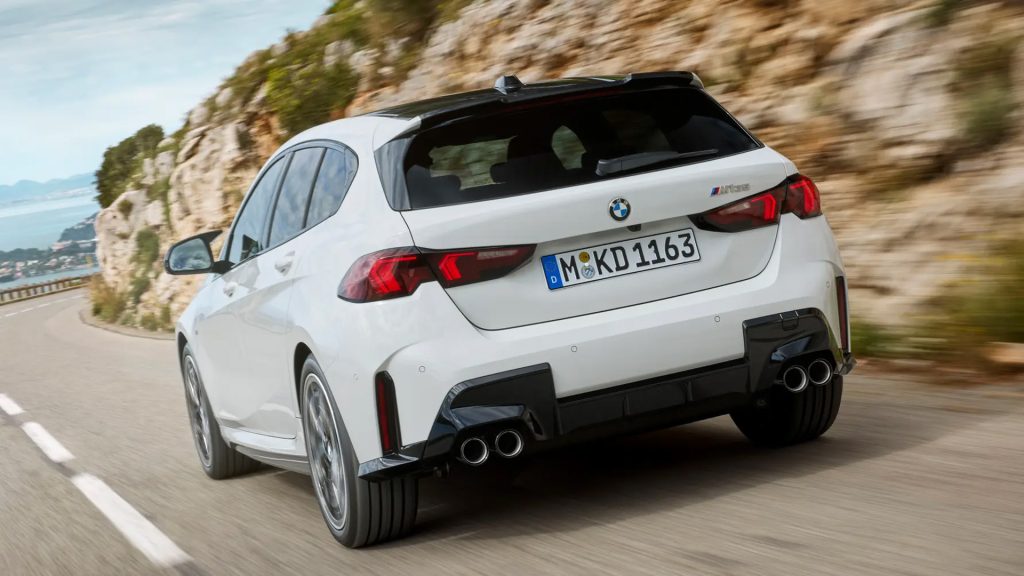 بعد طول انتظار، بي ام دبليو الفئة الأولى تعود بجيل جديد في 2025
بي ام دبليو M135i 2025
سيارات الهاتشباك الرياضية
سيارات رياضية
سيارات هاتشباك
سيارات ألمانية
سيارات صغيرة
بي ام دبليو هاتشباك
سيارات بي ام دبليو 2025
سيارات صغيرة قوية
After a long wait, the BMW 1 Series returns with a new generation in 2025
BMW M135i 2025
Sports hatchback cars
Sports cars
Hatchback cars
German cars
Small cars
BMW hatchback
BMW cars 2025
Powerful little cars