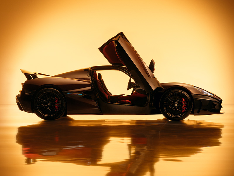 هل اطلعتم على سيارة رئيس شركة بوجاتي ريماك الجديدة؟ إنها نيفيرا بقوة 1914 حصان ! ------------------------------------ 2.2 مليون دولار.. هل تستحق فعلاً هذا المبلغ؟ سوبر كارز سيارات خارقة ريماك نيفيرا ماتي ريماك سيارات رياضية سيارات كهربائية سوبر كارز كهربائية سيارة ماتي ريماك سيارة رئيس شركة بوجاتي ريماك Have you seen the new car of the Bugatti Rimac CEO? It's a Nievera with 1,914 horsepower! ------------------------------------ $2.2 million...is it really worth this amount? Super cars Super cars Rimac Nevera Matty Rimac Sports cars Electric cars Electric supercars Matte Rimac car Car of the president of Bugatti Rimac