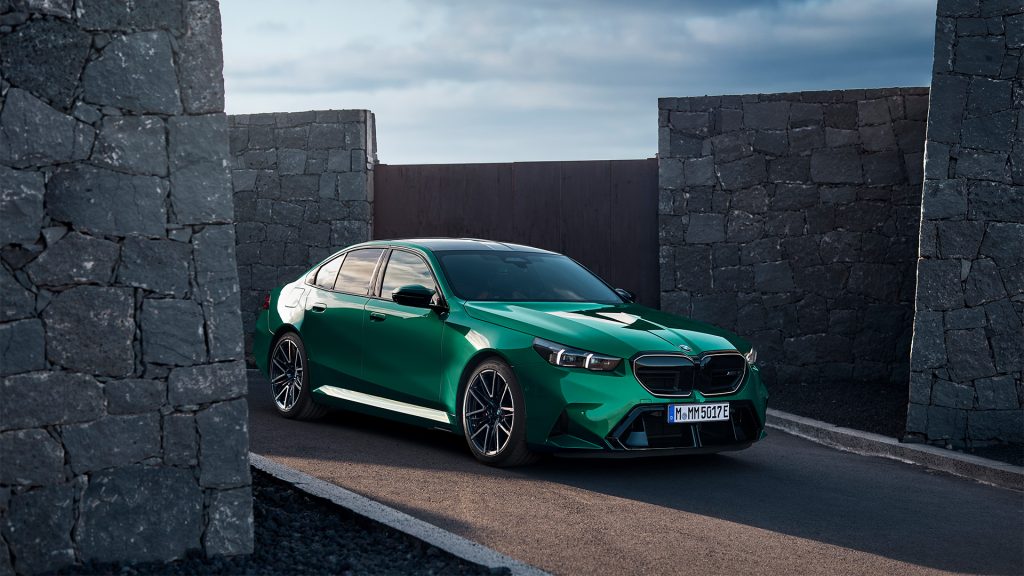 إذا لا وجود لمعايير الغضب الألماني في سيارة بي ام دبليو M5 للعام 2025 !
بي ام دبليو ام 5  2025 
سيارات رياضية
سيارات ام تكنيك
سيارات سبورت
سيارات سريعة
سيارات ألمانية
سيارة M5  الجديدة
سيارة بي ام دبليو الجديدة
بي ام دبليو الفئة الخامسة
So there are no standards of German anger in the BMW M5 for the year 2025!
BMW M5 2025
Sports cars
Cars or Technics
Sports cars
Fast cars
German cars
The new M5
New BMW car
BMW fifth SERIES 
