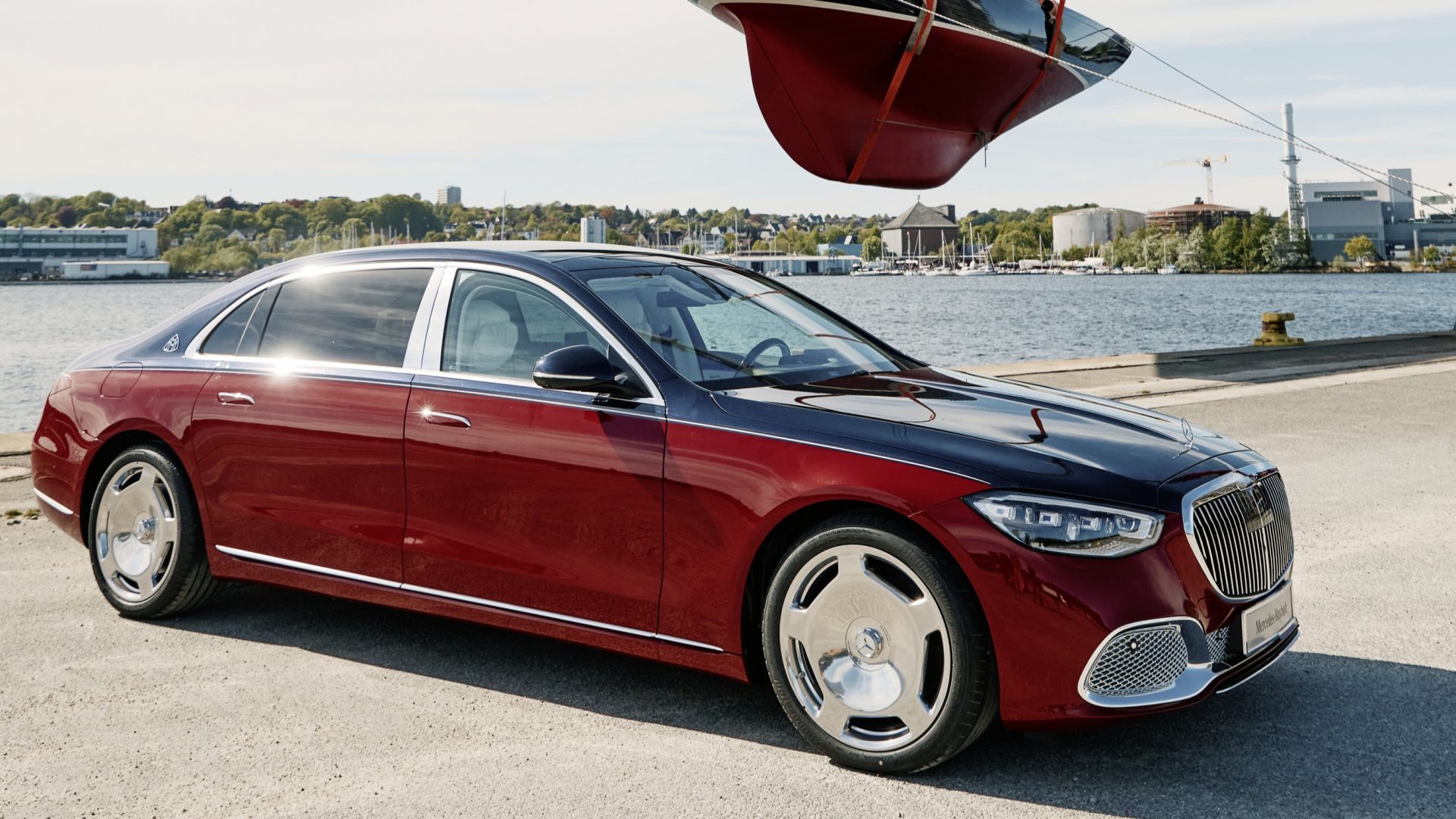 مايباخ S680 تتألق بطابع اليخوت: نسخة خاصة للاحتفال بالذكرى 150 لـ "روبي & بيركينغ"
مرسيدس مايباخ الجديدة
مرسيدس مايباخ طراز اليخت
سيارات فاخرة
سيارات فخمة
سيارات فارهة
سيارات مايباخ
سيارات ألمانية
سيارات قوية
ألمانيا
سباق اليخوت الكلاسيكية
سباق اليخوت
Maybach S680 in yachting style: a special edition to celebrate the 150th anniversary of “Robbe & Berking”
New Mercedes Maybach
Mercedes Maybach yacht model
Luxury cars
Luxury cars
Luxury cars
Maybach cars
German cars
Powerful cars
Germany
Classic yacht racing
Yacht racing
