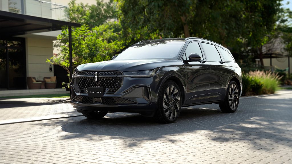 لينكون نوتيلوس الجديدة كلياً: ملاذ فخم يمزج بين الطبيعة والتكنولوجيا
سيارة لينكون الجديدة
سيارات اس يو في فخمة
سيارات فخمة
سيارات فاخرة
سيارات هجينة
سيارات عائلية
سيارات دفع رباعي فاخرة
سيارات دفع رباعي فخمة
The all-new Lincoln Nautilus: a luxurious retreat that blends nature and technology
New Lincoln car
Luxury SUV cars
Luxury cars
Luxury cars
Hybrid cars
Family cars
Luxury SUV cars
Luxury SUV cars
