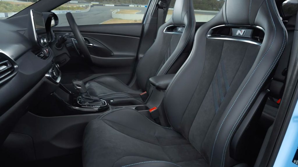 هيونداي i30 N تحصل على فيس ليفت جديد للعام 2025
سيارات كورية
سيارة هيونداي الجديدة
سيارات هاتشباك
سيارات رياضية
سيارات هيونداي رياضية
سيارات سبورت
سيارات هاتشباك سبورت
Hyundai i30 N gets a new facelift for 2025
Korean cars
New Hyundai car
Hatchback cars
Sports cars
Hyundai sports cars
Sports cars
Sport hatchback cars