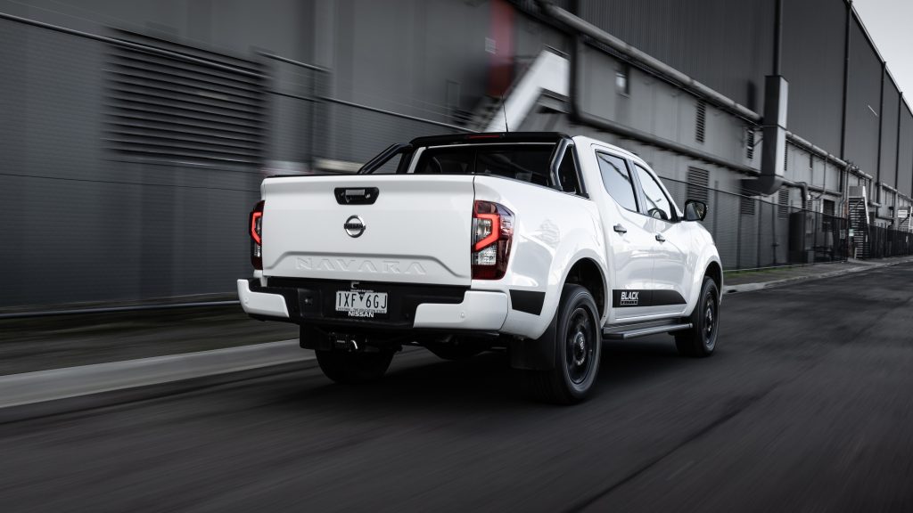 الوجه المظلم من نيسان نافارا بإصدار بلاك إيديشن المميز !
شاحنات قوية
شاحنات رياضية
شاحنة نيسان الجديدة
شاحنة نيسان نيفيرا بلاك إيديشن الجديدة
شاحنات يابانية
سيارات يابانية
سيارات رياضية
The dark side of Nissan Navara with the special Black Edition!
Powerful Trucks
Sports Trucks
New Nissan Truck
New Nissan Navara Black Edition Truck
Japanese Trucks
Japanese Cars
Sports Cars