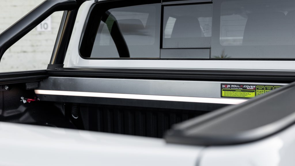 الوجه المظلم من نيسان نافارا بإصدار بلاك إيديشن المميز !
شاحنات قوية
شاحنات رياضية
شاحنة نيسان الجديدة
شاحنة نيسان نيفيرا بلاك إيديشن الجديدة
شاحنات يابانية
سيارات يابانية
سيارات رياضية
The dark side of Nissan Navara with the special Black Edition!
Powerful Trucks
Sports Trucks
New Nissan Truck
New Nissan Navara Black Edition Truck
Japanese Trucks
Japanese Cars
Sports Cars