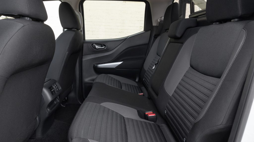 الوجه المظلم من نيسان نافارا بإصدار بلاك إيديشن المميز !
شاحنات قوية
شاحنات رياضية
شاحنة نيسان الجديدة
شاحنة نيسان نيفيرا بلاك إيديشن الجديدة
شاحنات يابانية
سيارات يابانية
سيارات رياضية
The dark side of Nissan Navara with the special Black Edition!
Powerful Trucks
Sports Trucks
New Nissan Truck
New Nissan Navara Black Edition Truck
Japanese Trucks
Japanese Cars
Sports Cars