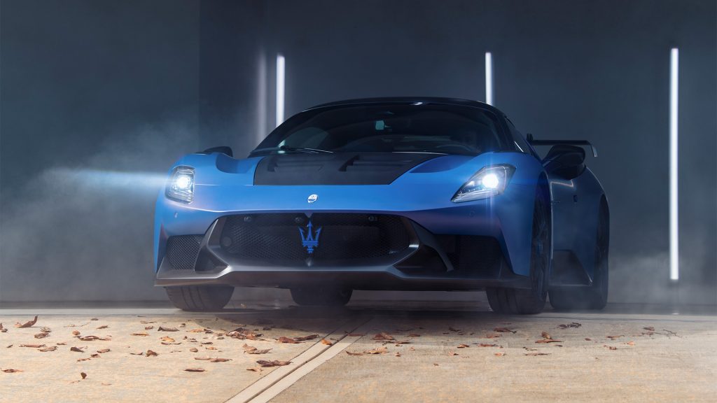 إليك أقوى مازيراتي على الإطلاق: "GT2 سترادالي" النسخة الأسرع 
سيارات خارقة إيطالية
سوبر كارز إيطالية
سيارات إيطالية
سيارات رياضية
سيارات سوبر سبورت
سيارات قوية
سيارة كازيراتي الجديدة
Here is the most powerful Maserati ever: "GT2 Stradale" the fastest version
Italian Supercars
Italian Supercars
Italian Cars
Sports Cars
Supersport Cars
Powerful Cars
The New Maserati