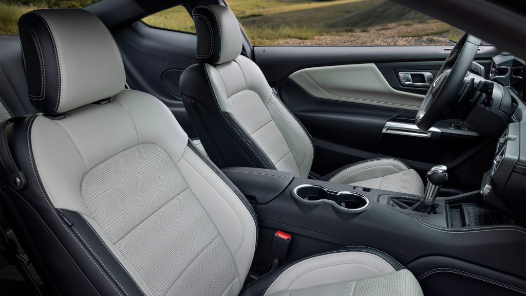 نقدم لكم حزمة الذكرى السنوية الستين لفورد موستانج 2025
سيارات العضلات الأمريكية
سيارات أمريكية
سيارات سبورت
سيارات رياضية
سيارات عضلية
فورد الجديدة
فورد موستنج الجديدة
Introducing the 2025 Ford Mustang 60th Anniversary Package
American Muscle Cars
American Cars
Sport Cars
Sports Cars
Muscle Cars
New Ford
New Ford Mustang