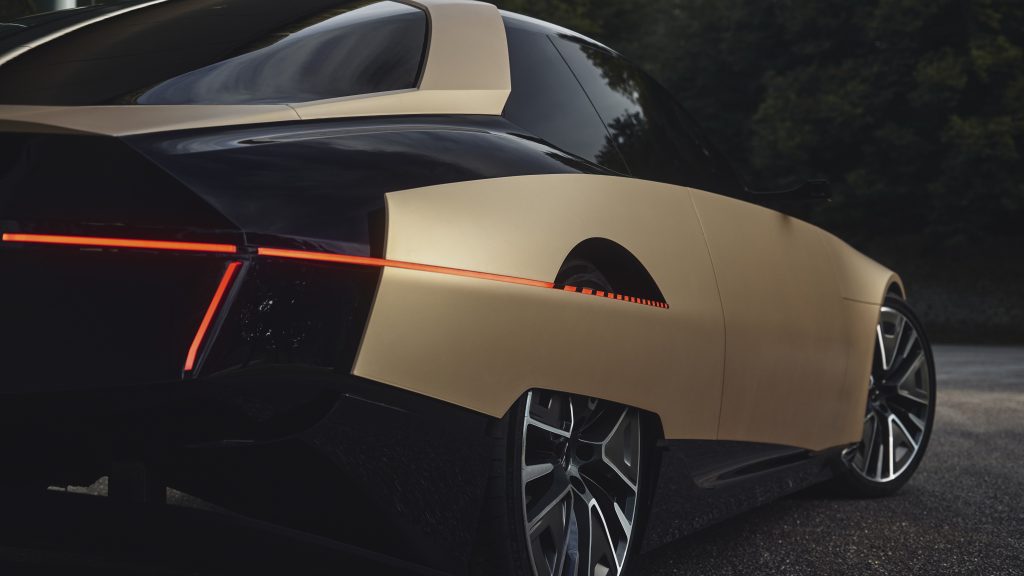 مفهوم دي اس أوتوموبيلي SM Tribute: هل هذا أفضل احتفال بذكرى التأسيس؟
سيارات اختبارية
سيارة دي اس اس ام تريبيوت الاختبارية
سيارات كلاسيكية
سيارات فرنسية
سيارات مستقبلية
سيارات حديثة
سيارات رياضية
سيارات محدثة
سيتروين الجديدة
سيارات أوروبية
DS Automobili SM Tribute Concept: Is this the best anniversary celebration?
Concept Cars
DS SM Tribute Concept
Classic Cars
French Cars
Futuristic Cars
Modern Cars
Sports Cars
Updated Cars
New Citroen
European Cars