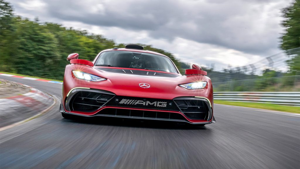 سوبر كار مرسيدس الجديدة "AMG ONE" تحطم رقمها القياسي على حلبة نوربورغرينغ !
سوبر كارز
مرسيدس تحطم رقم قياسي
سيارات رياضية
سيارات سوبر سبورت
سيارات قوية
سيارات ألمانية
سيارات هجينة
سيارات كهربائية
سوبر كارز هجينة
The new Mercedes supercar "AMG ONE" breaks its own record on the Nürburgring!
Super Cars
Mercedes breaks a record
Sports cars
Super sports cars
Powerful cars
German cars
Hybrid cars
Electric cars
Hybrid supercars