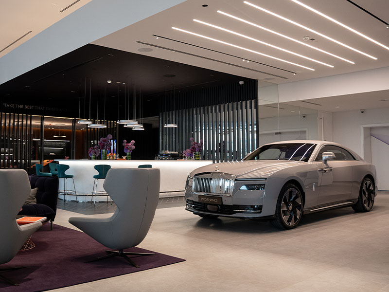 رولز-رويس موتور كارز أبوظبي تفتتح صالة عرض جديدة فاخرة في الإمارات سيارات فاخرة سيارات فخمة سيارات سيدان سيارات إنجليزية سيارات رولز رويس الجديدة رولز رويس الجديدة أبوظبي الإمارات الشرق الأوسط Rolls-Royce Motor Cars Abu Dhabi Opens New Luxury Showroom in UAE Luxury Cars Luxury Cars Sedans English Cars New Rolls-Royce Cars New Rolls-Royce Abu Dhabi UAE Middle East