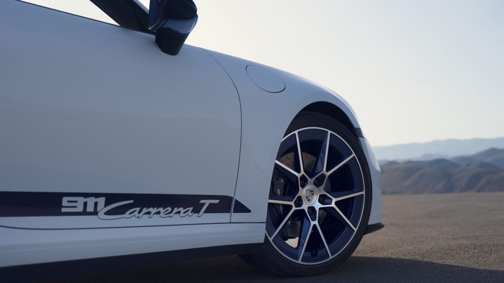 بورشه 911 كاريرا T الجديدة تصل أسواق الشرق الأوسط للمرة الأولى !
سيارات ألمانية
مهرجان رموز بورشه دبي
دبي
الإمارات
السعودية
الشرق الأوسط
سيارات رياضية
سيارات سوبر سبورت
سيارات خارقة
سوبر كارز
سيارات قوية
سيارة بورشه الجديدة
بورشه الجديدة دبي
بورشه الجديدة الشرق الأوسط
بورشه 911 كاريرا تي 2025
The new Porsche 911 Carrera T arrives in the Middle East for the first time!
German Cars
Porsche Icons Festival Dubai
Dubai
UAE
Saudi Arabia
Middle East
Sports Cars
Supersport Cars
Supercars
Supercars
Powerful Cars
New Porsche
New Porsche Dubai
New Porsche Middle East
Porsche 911 Carrera T 2025