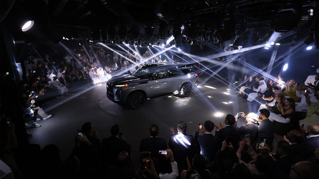أيقونة إنفينيتي الجديدة "QX80" تبدأ رحلتها في أسواق الشرق الأوسط
إنفينيتي الجديدة
اس يو في إنفينيتي الجديدة
إنفينيتي كيو اكس 80 2025
سيارات اس يو في فاخرة
سيارات دفع رباعي فاخرة
سيارات دفع رباعي قوية
سيارات عائلية قوية
سيارات اس يو في عائلية
سيارات يابانية
سيارات اس يو في يابانية
سيارات إنفينيتي الجديدة الإمارات
سيارات إنفينيتي الجديدة الشرق الأوسط
سيارات إنفينيتي الجديدة السعودية
The new Infiniti icon "QX80" begins its journey in the Middle East markets
The new Infiniti
The new Infiniti SUV
Infiniti QX80 2025
Luxury SUVs
Luxury SUVs
Powerful SUVs
Powerful Family Cars
Family SUVs
Japanese Cars
Japanese SUVs
New Infiniti Cars UAE
New Infiniti Cars Middle East
New Infiniti Cars Saudi Arabia