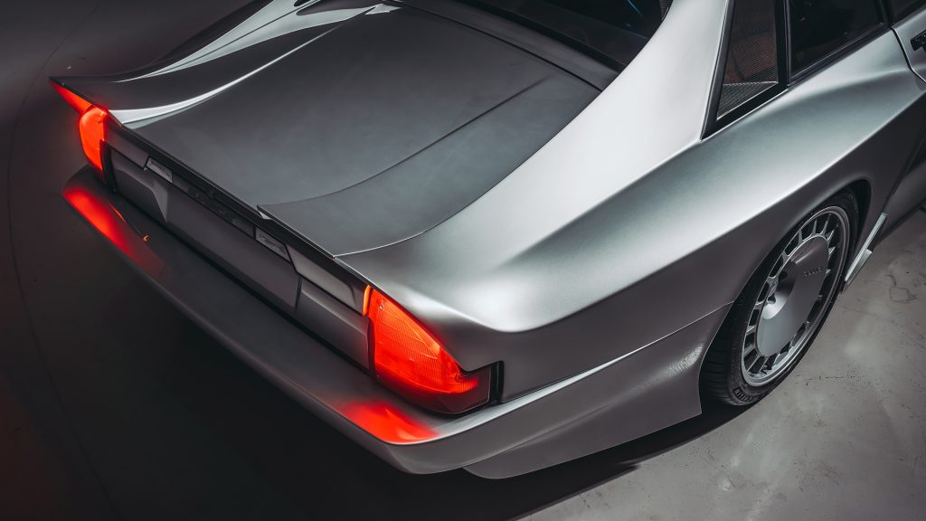 جاكوار XJS تدخل آلة الزمن وتخرج إلينا بتصميم سيُحرّك مشاعرك !
جاكوار معدلة
سيارات كلاسيكية معدلة
سيارات قديمة معدلة
سيارات فاخرة
سيارات فخمة
سيارات قوية
سيارات رياضية
سيارات سوبر سبورت
جاكوار سوبركات
جاكوار الجديدة
سيارات بريطانية
سيارات إنجليزية
Jaguar XJS enters the time machine and comes out to us with a design that will move your emotions!
Modified Jaguar
Modified Classic Cars
Modified Old Cars
Luxury Cars
Luxury Cars
Powerful Cars
Sports Cars
Supersport Cars
Jaguar Supercat
New Jaguar
British Cars
English Cars