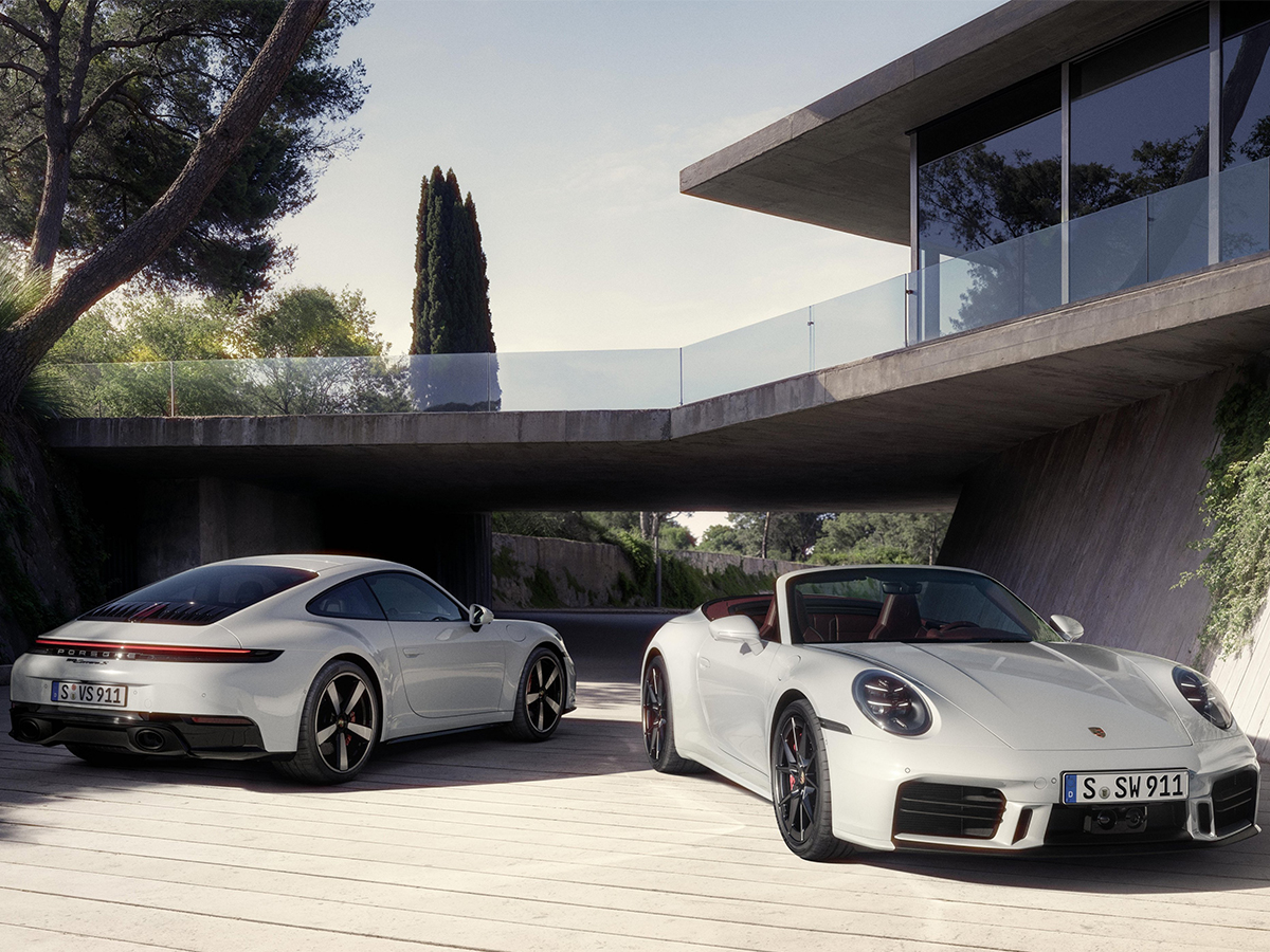 لقد وصلت بورش 911 كاريرا اس و – مفاجأة – إنها أكثر قوة الآن بورشه 911 الجديدة بورش 911 2025 سيارات رياضية فئة متوسطة بورش بوكسر بورش سوبر كار سيارات رياضية ألمانية سيارات ألمانية سيارات سبورت سيارات سوبر سبورت سيارات قوية سيارات بورش الجديدة سيارات بورش 2025 بورش كاريرا اس الجديدة The Porsche 911 Carrera S has arrived and – surprise – it’s even more powerful now The new Porsche 911 Porsche 911 2025 Mid-range sports cars Porsche Boxer Porsche supercar German sports cars German cars Sports cars Supersport cars Powerful cars New Porsche cars Porsche cars 2025 New Porsche Carrera S