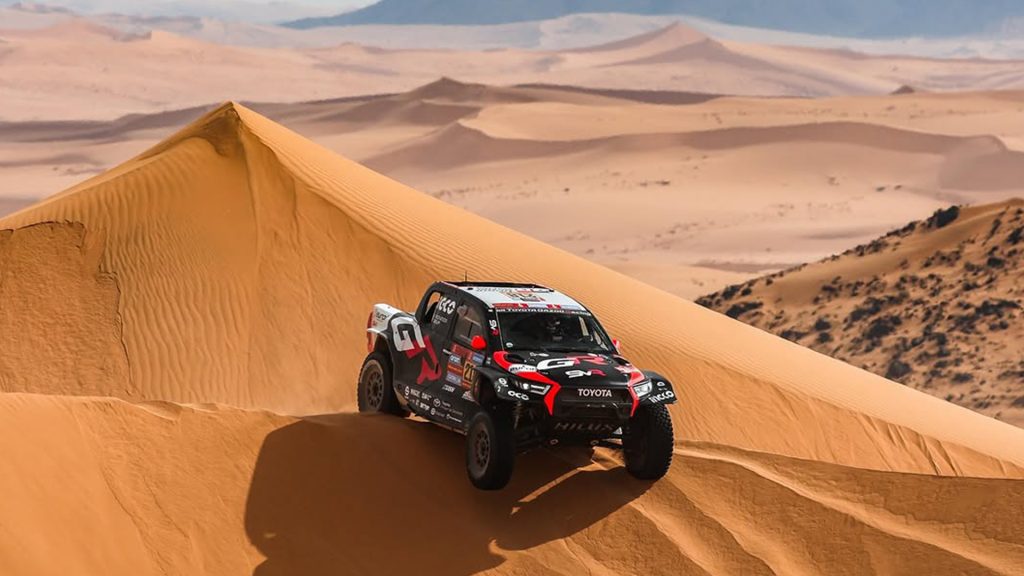 رالي داكار 25: الراجحي يضيق الخناق على المتصدر لاتيغان، فهل يحقق اللقب؟
رالي السعودية
داكار السعودية
سباق رالي السعودية
يزيد الراجحي
ناصر العطية
هينك لاتيغان
سباقات السيارات
سيارات سباق
راليات
رالي
سباقات الرالي
الراليات الصحراوية
رالي السعودية
Dakar Rally 25: Al Rajhi tightens the noose on leader Lategan, will he win the title?
Saudi Rally
Dakar Saudi Arabia
Saudi Rally Race
Yazid Al Rajhi
Nasser Al Attiyah
Henk Lategan
Motor Racing
Racing Cars
Rallies
Rally
Rally Races
Desert Rallies
Saudi Rally