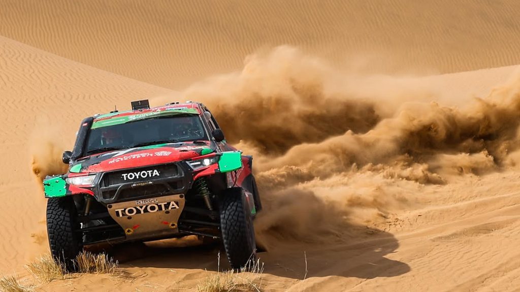 رالي داكار 25: الراجحي يضيق الخناق على المتصدر لاتيغان، فهل يحقق اللقب؟
رالي السعودية
داكار السعودية
سباق رالي السعودية
يزيد الراجحي
ناصر العطية
هينك لاتيغان
سباقات السيارات
سيارات سباق
راليات
رالي
سباقات الرالي
الراليات الصحراوية
رالي السعودية
Dakar Rally 25: Al Rajhi tightens the noose on leader Lategan, will he win the title?
Saudi Rally
Dakar Saudi Arabia
Saudi Rally Race
Yazid Al Rajhi
Nasser Al Attiyah
Henk Lategan
Motor Racing
Racing Cars
Rallies
Rally
Rally Races
Desert Rallies
Saudi Rally