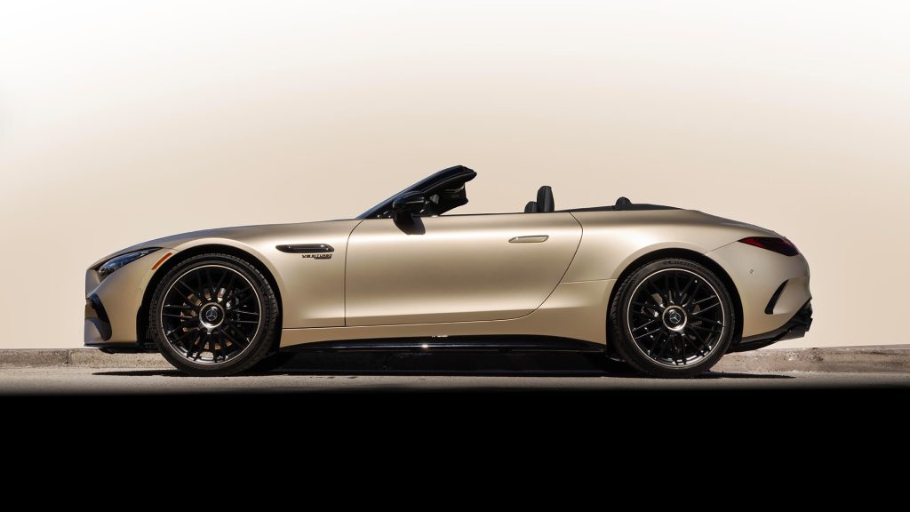 أحدث إضافات قسم AMG: إنها مرسيدس SL63 Manufaktur Golden Coast 2025
مرسيدس ايه ام جي الجديدة اصدار خاص
سيارات ألمانية
سيارات فاخرة
سيارات مرسيدس فخمة
سيارات فخمة
سيارات 8 سلندر
سيارات قوية
سيارات مكشوفة
سيارات مرسيدس مكشوفة
مرسيدس-AMG SL63 مانوفاكتور الساحل الذهبي 
سيارات رياضية
سيارات سبورت
سيارات فاخرة رياضية
سيارات رياضية فخمة
Latest AMG additions: It's the Mercedes SL63 Manufaktur Golden Coast 2025
New Mercedes AMG Special Edition
German Cars
Luxury Cars
Luxury Mercedes Cars
Luxury Cars
8 Cylinder Cars
Powerful Cars
Convertible Cars
Mercedes Convertible Cars
Mercedes-AMG SL63 Manufaktur Golden Coast
Sports Cars
Sports Cars
Luxury Sports Cars
Luxury Sports Cars