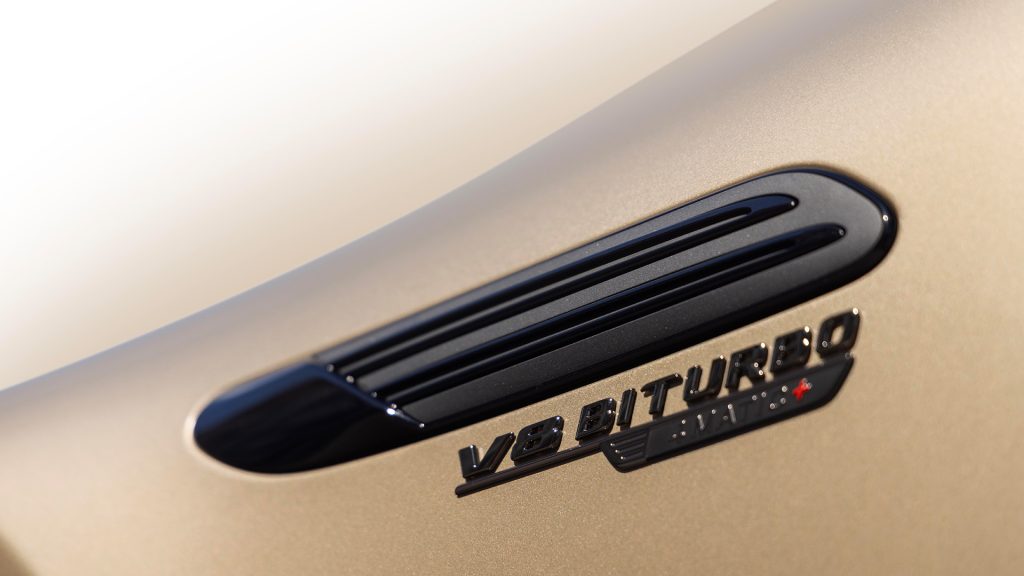 أحدث إضافات قسم AMG: إنها مرسيدس SL63 Manufaktur Golden Coast 2025
مرسيدس ايه ام جي الجديدة اصدار خاص
سيارات ألمانية
سيارات فاخرة
سيارات مرسيدس فخمة
سيارات فخمة
سيارات 8 سلندر
سيارات قوية
سيارات مكشوفة
سيارات مرسيدس مكشوفة
مرسيدس-AMG SL63 مانوفاكتور الساحل الذهبي 
سيارات رياضية
سيارات سبورت
سيارات فاخرة رياضية
سيارات رياضية فخمة
Latest AMG additions: It's the Mercedes SL63 Manufaktur Golden Coast 2025
New Mercedes AMG Special Edition
German Cars
Luxury Cars
Luxury Mercedes Cars
Luxury Cars
8 Cylinder Cars
Powerful Cars
Convertible Cars
Mercedes Convertible Cars
Mercedes-AMG SL63 Manufaktur Golden Coast
Sports Cars
Sports Cars
Luxury Sports Cars
Luxury Sports Cars