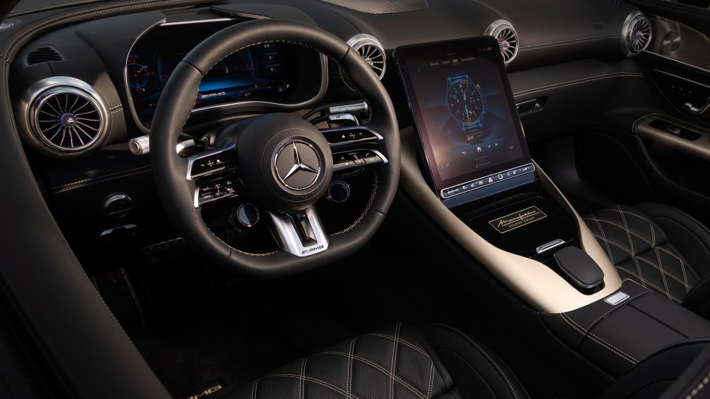 أحدث إضافات قسم AMG: إنها مرسيدس SL63 Manufaktur Golden Coast 2025
مرسيدس ايه ام جي الجديدة اصدار خاص
سيارات ألمانية
سيارات فاخرة
سيارات مرسيدس فخمة
سيارات فخمة
سيارات 8 سلندر
سيارات قوية
سيارات مكشوفة
سيارات مرسيدس مكشوفة
مرسيدس-AMG SL63 مانوفاكتور الساحل الذهبي 
سيارات رياضية
سيارات سبورت
سيارات فاخرة رياضية
سيارات رياضية فخمة
Latest AMG additions: It's the Mercedes SL63 Manufaktur Golden Coast 2025
New Mercedes AMG Special Edition
German Cars
Luxury Cars
Luxury Mercedes Cars
Luxury Cars
8 Cylinder Cars
Powerful Cars
Convertible Cars
Mercedes Convertible Cars
Mercedes-AMG SL63 Manufaktur Golden Coast
Sports Cars
Sports Cars
Luxury Sports Cars
Luxury Sports Cars