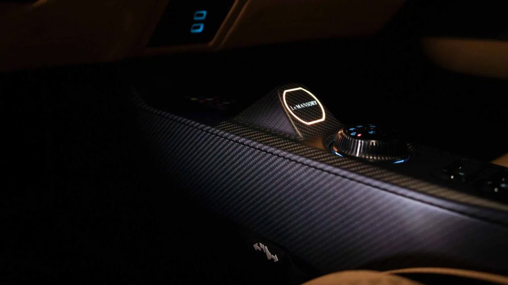 إنها منصوري فورد جي تي، وليدة تعاون استثنائي مع علامة اندر ارمر وستيفن كيري
منصوري فورد جيتي اندر ارمر ستيفن كيري
ستيفين كوري
ستيفين كاري
فورد منصوري ستيفين كوري
سيارة منصوري ستيفن كاري
سوبر كارز منصوري
منصوري 2025 
سيارة لو منصوري ستيفن كيري
سيارة لو منصوري اندر ارمر
سيارة لو منصوري اندر ارمر
سوبر كارز أمريكية
سيارات خارقة أمريكية
سيارات قوية
سيارات رياضية
سيارات سوبر سبورت
سيارات سوبر رياضية
سيارات معدلة
تعديل السيارات
It is the Mansory Ford GT, the result of an exceptional collaboration with Under Armour and Stephen Curry
Mansory Ford GT Under Armour Stephen Curry
Stephen Curry
Stephen Curry
Ford Mansory Stephen Curry
Mansory Stephen Curry car
Mansory Supercars
Mansory 2025
Le Mansory Stephen Curry car
Le Mansory Under Armour car
Le Mansory Under Armour car
American Supercars
American Supercars
Powerful Cars
Sports Cars
Supersport Cars
Supersport Cars
Modified Cars
Car Modification