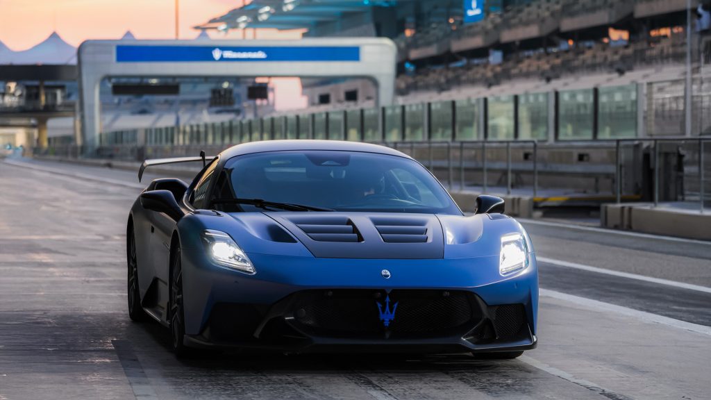 مازيراتي تطلق العنان لزخم الأداء الإيطالي في أبوظبي وتستعرض العديد من طرازاتها الجديدة
سيارات مازيراتي 2025 الشرق الأوسط دبي السعودية الإمارات
سوبر كارز
سيارات خارقة
مازيراتي جي تي 2  سترالدالي
مازيراتي جران توريزمو
مازيراتي جريكالي
مازيراتي ام سي 20 
سيارات خارقة إيطالية
سوبر كارز إيطالية
سيارات كهربائية
سيارات قوية
سيارات رياضية
سيارات سوبر سبورت
أقوى سيارة مازيراتي
أقوى سيارة إيطالية
سيارات سوبر رياضية
Maserati Unleashes Italian Performance Momentum in Abu Dhabi Showcasing Several New Models
Maserati 2025 Middle East Dubai Saudi Arabia UAE
Supercars
Supercars
Maserati GT2 Stradale
Maserati GranTurismo
Maserati Grecale
Maserati MC20
Italian Supercars
Italian Supercars
Electric Cars
Powerful Cars
Sports Cars
Supersport Cars
The Most Powerful Maserati
The Most Powerful Italian Car
Supersport Cars