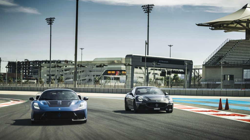 مازيراتي تطلق العنان لزخم الأداء الإيطالي في أبوظبي وتستعرض العديد من طرازاتها الجديدة
سيارات مازيراتي 2025 الشرق الأوسط دبي السعودية الإمارات
سوبر كارز
سيارات خارقة
مازيراتي جي تي 2  سترالدالي
مازيراتي جران توريزمو
مازيراتي جريكالي
مازيراتي ام سي 20 
سيارات خارقة إيطالية
سوبر كارز إيطالية
سيارات كهربائية
سيارات قوية
سيارات رياضية
سيارات سوبر سبورت
أقوى سيارة مازيراتي
أقوى سيارة إيطالية
سيارات سوبر رياضية
Maserati Unleashes Italian Performance Momentum in Abu Dhabi Showcasing Several New Models
Maserati 2025 Middle East Dubai Saudi Arabia UAE
Supercars
Supercars
Maserati GT2 Stradale
Maserati GranTurismo
Maserati Grecale
Maserati MC20
Italian Supercars
Italian Supercars
Electric Cars
Powerful Cars
Sports Cars
Supersport Cars
The Most Powerful Maserati
The Most Powerful Italian Car
Supersport Cars