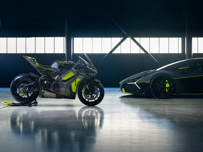 دوكاتي بانيجالي V4 لامبورجيني، سوبر بايك بسعر يبلغ 100 ألف دولار! دراجة دوكاتي لامبورجيني الجديدة دراجة دوكاتي لامبورغيني الجديدة دراجات نارية 2025 سوبر بايك 2025 دوكاتي 2025 دراجات نارية رياضية سوبر كارز لامبورجيني 2025 لامبو ريفويلتو سوبر كارز هجينة سيارات خارقة هجينة سيارات رياضية إيطالية Ducati Panigale V4 Lamborghini, a superbike worth $100,000! The new Ducati Lamborghini bike The new Ducati Lamborghini bike 2025 motorcycles 2025 superbike 2025 Ducati Sports motorcycles Supercars 2025 Lamborghini Lambo Revolto Hybrid supercars Hybrid supercars Italian sports cars