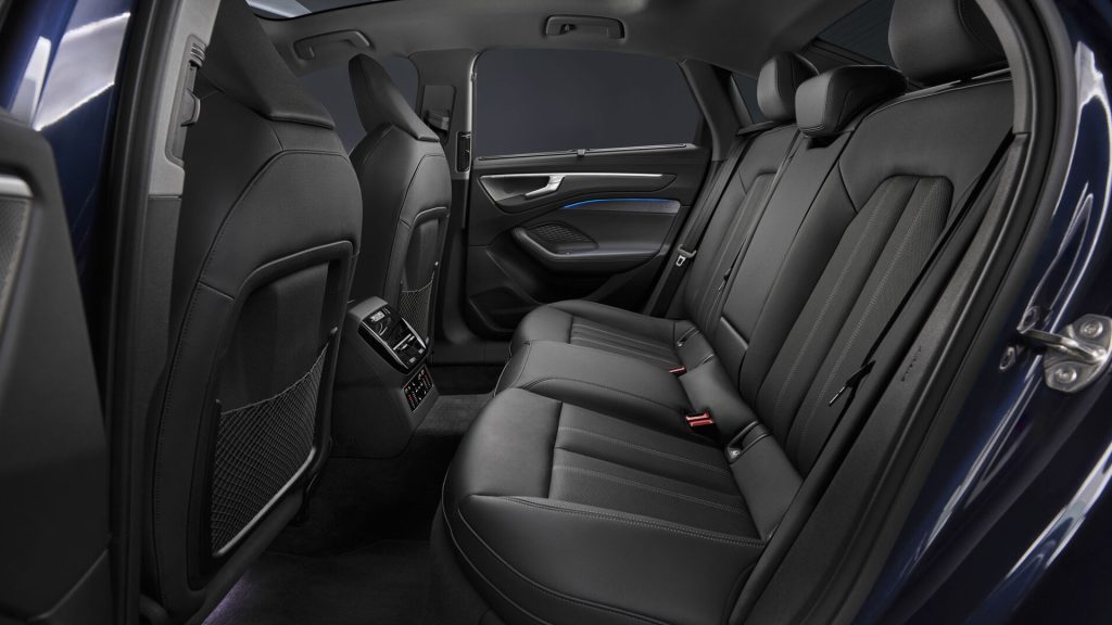 أودي A6، سيدان جديدة هي الأكثر انسيابية في طرازات العلامة العاملة بالوقود!
أودي الجديدة
أودي 2025 
سيارات أودي الجديدة
أودي ايه 6 الجديدة
أودي سيدان
سيارات سيدان أودي
سيارات فاخرة
سيارات فخمة
سيدان فاخرة
سيدان فخمة
سيارات ألمانية
The new Audi A6 sedan is the brand's most aerodynamic fuel-powered model!
New Audi
2025 Audi
New Audi Cars
New Audi A6
Audi Sedan
Audi Sedans
Luxury Cars
Luxury Cars
Luxury Sedans
Luxury Sedan
Luxury Sedan
German Cars