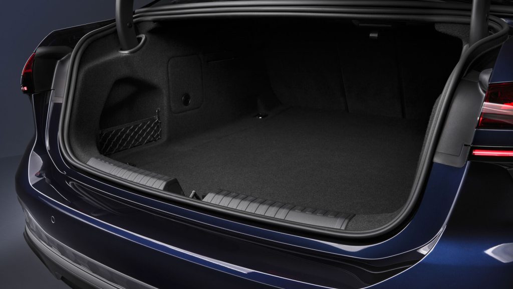 أودي A6، سيدان جديدة هي الأكثر انسيابية في طرازات العلامة العاملة بالوقود!
أودي الجديدة
أودي 2025 
سيارات أودي الجديدة
أودي ايه 6 الجديدة
أودي سيدان
سيارات سيدان أودي
سيارات فاخرة
سيارات فخمة
سيدان فاخرة
سيدان فخمة
سيارات ألمانية
The new Audi A6 sedan is the brand's most aerodynamic fuel-powered model!
New Audi
2025 Audi
New Audi Cars
New Audi A6
Audi Sedan
Audi Sedans
Luxury Cars
Luxury Cars
Luxury Sedans
Luxury Sedan
Luxury Sedan
German Cars