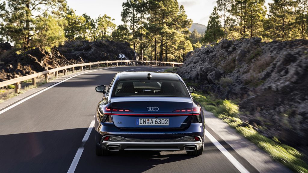 أودي A6، سيدان جديدة هي الأكثر انسيابية في طرازات العلامة العاملة بالوقود!
أودي الجديدة
أودي 2025 
سيارات أودي الجديدة
أودي ايه 6 الجديدة
أودي سيدان
سيارات سيدان أودي
سيارات فاخرة
سيارات فخمة
سيدان فاخرة
سيدان فخمة
سيارات ألمانية
The new Audi A6 sedan is the brand's most aerodynamic fuel-powered model!
New Audi
2025 Audi
New Audi Cars
New Audi A6
Audi Sedan
Audi Sedans
Luxury Cars
Luxury Cars
Luxury Sedans
Luxury Sedan
Luxury Sedan
German Cars