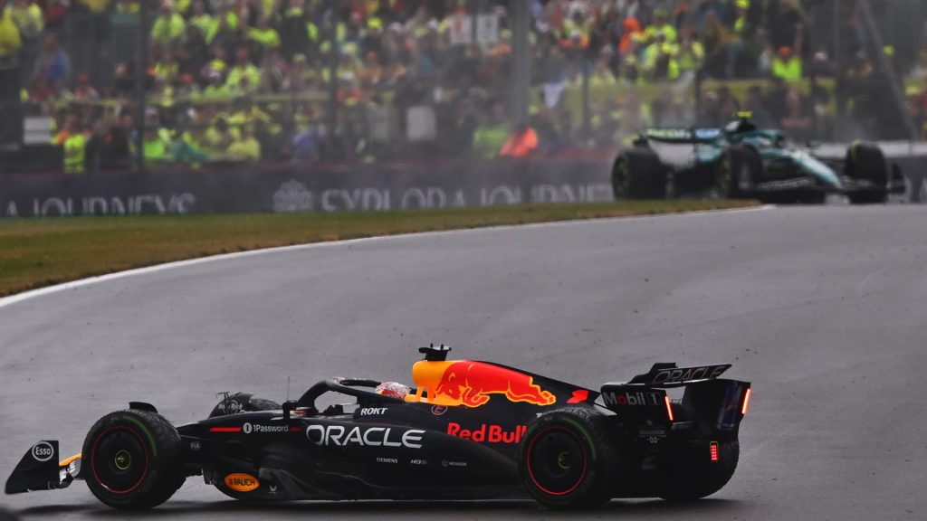 جائزة بريطانيا الكبرى: نوريس يُتوج في بلاده، وهولكينبيرغ يحقق إنجاز تاريخي!
سباق بريطانيا فورمولا 1 
سباق بريطانيا فورميلا 1 
سباق السيارات
سيارات سباق
سوبر كارز
سيارات رياضية
سيارات سوبر رياضية
سيارات سبورت
سيارات سوبر سبورت
ماكلارين
لاندو نوريس
أوسكار بياستري
ألبين
نيكو هولكنبيرغ
مرسيدس لويس هاملتون
جورج راسيل
ريد بُل 
ماكس فرستابن
British Grand Prix: Norris wins his home race, and Hulkenberg achieves a historic achievement!
British Formula 1 Grand Prix
British Formula 1 Grand Prix
Motor Racing
Racing Cars
Supercars
Sports Cars
Supersports Cars
Sports Cars
Supersports Cars
McLaren
Lando Norris
Oscar Piastri
Alpine
Nico Hulkenberg
Mercedes
Lewis Hamilton
George Russell
Red Bull
Max Verstappen