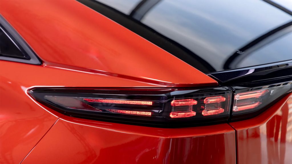 سوبارو "انشارتِد" الكهربائية بالكامل، هل هذه آلة بوب كورن أم سيارة كروس أوفر خارقة؟
سوبارو الكهربائية
سوبارو 2025 
سوبارو 2026 
سيارات سوبارو
سيارات سوبارو دفع رباعي
نظام الدفع الرباعي سوبارو
سوبارو الكهربائية
سوبارو الجديدة
سوبارو انشارتد 2025  2026 
سيارات كهربائية
سيارات هجينة
سيارات كهربائية دفع رباعي
سيارات كهربائية عائلية
سيارات اس يو في كهربائية
سيارات اس يو في رياضية
سيارات كهربائية رياضية
سيارات كهربائية مدى طويل
سيارات يابانية
The all-electric Subaru Uncharted: Is this a popcorn machine or a super crossover?
Subaru Electric
Subaru 2025
Subaru 2026
Subaru Cars
Subaru SUVs
Subaru All-Wheel Drive
Subaru Electric
New Subaru
Subaru Uncharted 2025
Electric Cars
Hybrid Cars
Electric SUVs
Family Electric Cars
Electric SUVs
Sports SUVs
Sports Electric Cars
Long-Range Electric Cars
Japanese Cars