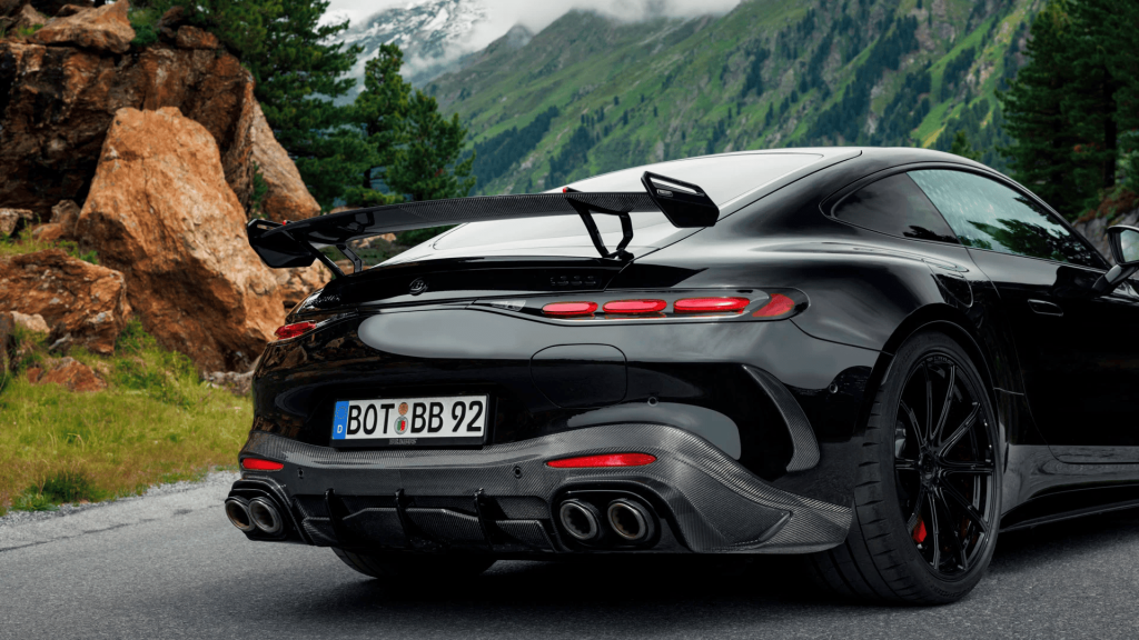 برابوس AMG GT 63 '1000': عندما تُصبح الوحشية فناً متحركاً.. أسرع من ماكلارين W1!
برابوس 2025 
برابوس 2026 
برابوس 2024 
سيارات رياضية
سيارات سوبر رياضية
سيارات سبورت
سيارات سوبر سبورت
سيارات خارقة
سوبر كارز
سيارات معدلة
سيارات مرسيدس معدلة برابوس
سيارات برابوس مرسيدس
سيارات ألمانية معدلة
سيارات قوية
سيارات سريعة
سيارات 1000 حصان
Brabus AMG GT 63 '1000': When brutality becomes a moving art... faster than the McLaren W1!
Brabus 2025
Brabus 2026
Brabus 2024
Sports Cars
Super Sports Cars
Sports Cars
Supersport Cars
Supercars
Supercars
Tuned Cars
Tuned Brabus Mercedes Cars
Brabus Mercedes Cars
Tuned German Cars
Powerful Cars
Fast Cars
1,000 HP Cars