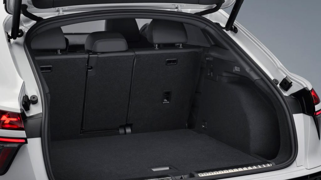 أودي Q3 سبورتباك الجديدة 2025.. SUV كوبيه أغلى ثمناً وأقل عملية!
أودي كيو 3 الجديدة
أودي كيو 3 2025 
أودي 2025 
أودي 2026 
أودي اس يو في 2025 
سيارات أودي الجديدة
سيارات اس يو في هجينة
سيارات اس يو في عملية
سيارات اس يو في اعتمادية
سيارات اس يو في فاخرة
سيارات اس يو في فخمة
سيارات فاخرة
سيارات فخمة
سيارات ألمانية
The new 2025 Audi Q3 Sportback... a more expensive and less practical coupe SUV!
The new Audi Q3
The 2025 Audi Q3
The 2025 Audi
The 2026 Audi
The 2025 Audi SUV
New Audi Cars
Hybrid SUVs
Practical SUVs
Reliable SUVs
Luxury SUVs
Luxury SUVs
Luxury Cars
Luxury Cars
German Cars