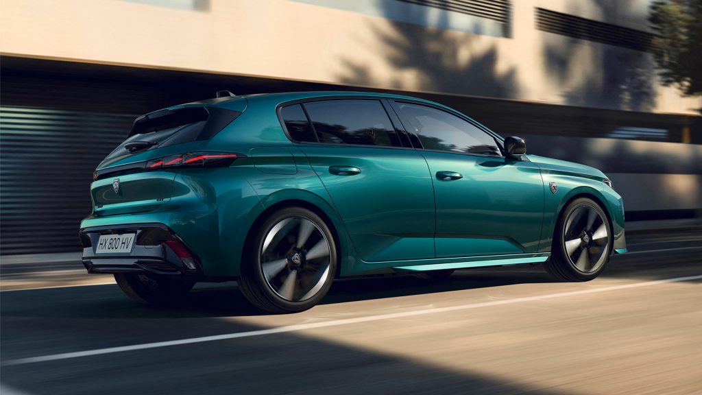 Peugeot 308 Peugeot 308 SW i-Cockpit Peugeot facelift Electric car بيجو 308 بيجو 308 SW مقصورة i-Cockpit تعديل سيارات سيارات كهربائية سيارات هجينة سيارات فاخرة تصميم السيارات سيارة مستدامة أخبار السيارات مراجعة سياراتHybrid car Plug-in hybrid Car interior Car exterior Car design Luxury car Sustainable car Automotive news Top Gear Middle East Car review